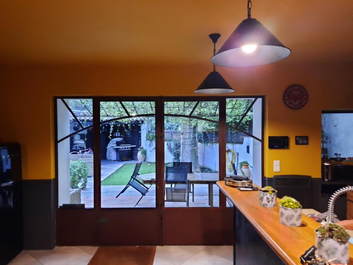 Mas" La Maison De Mon Pere " Proche Avignon A Pujaut Buitenkant foto
